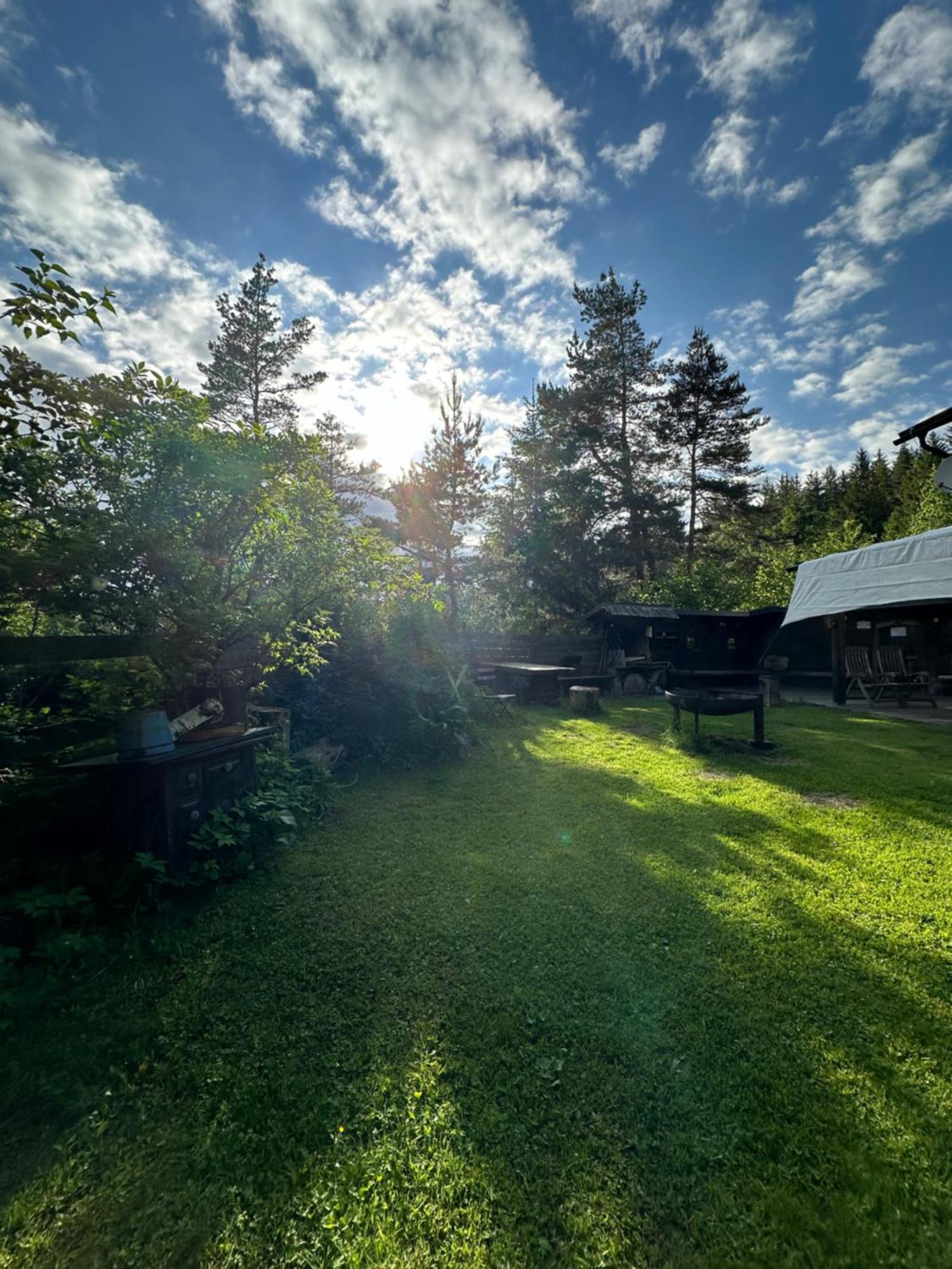 Ferienhaus Im Wald Edelschrott Exterior foto