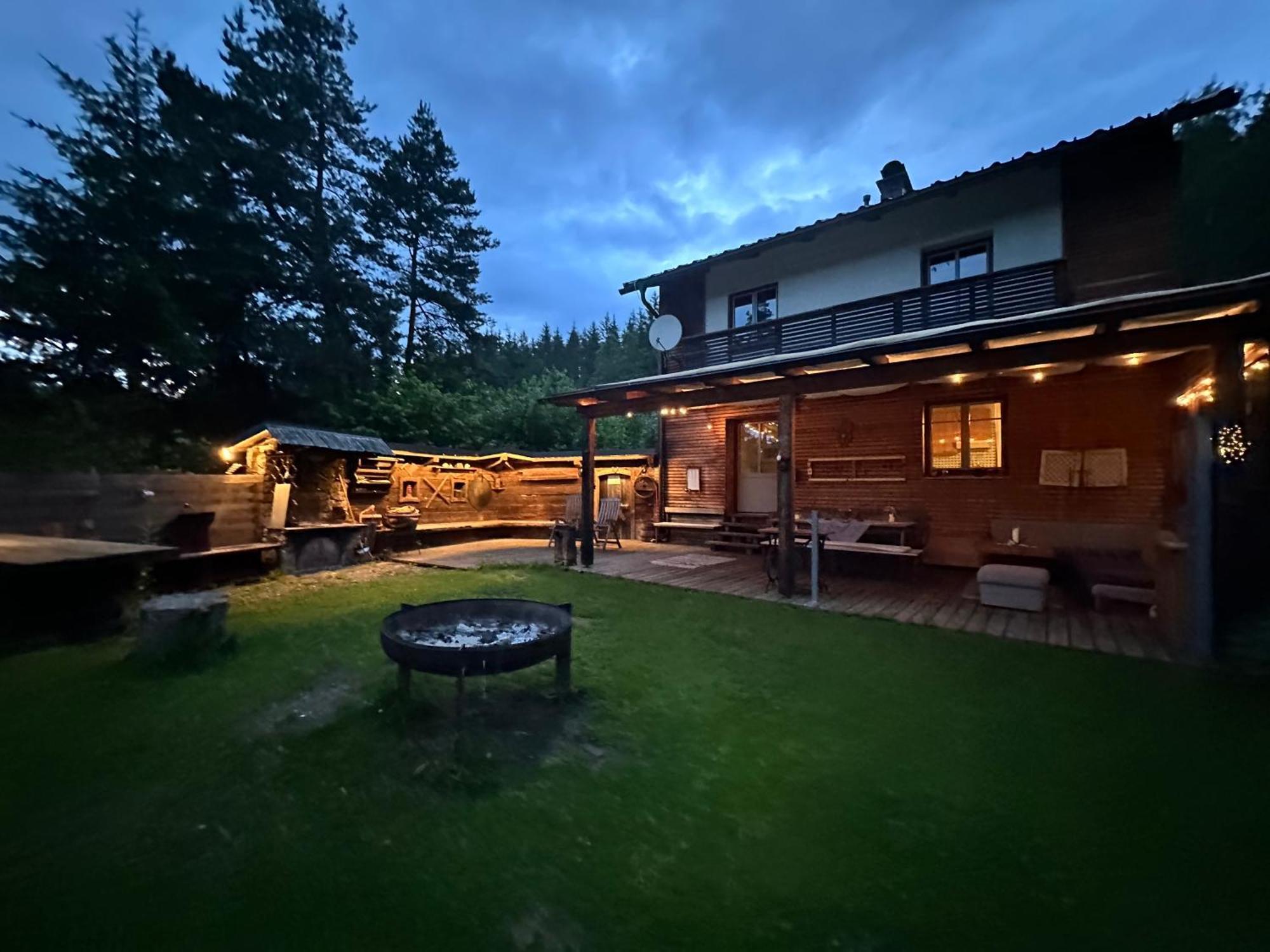Ferienhaus Im Wald Edelschrott Exterior foto